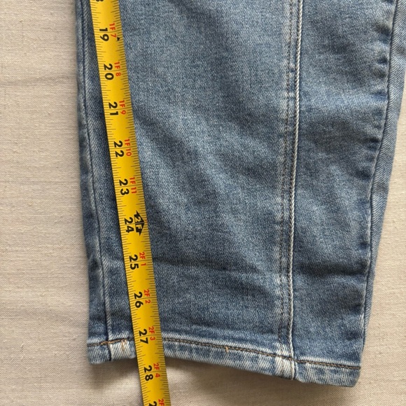 RISEN Mid Rise Slouchy Barrel Ankle Jeans Medium Wash Size 25 PGA21178 - Picture 12 of 13